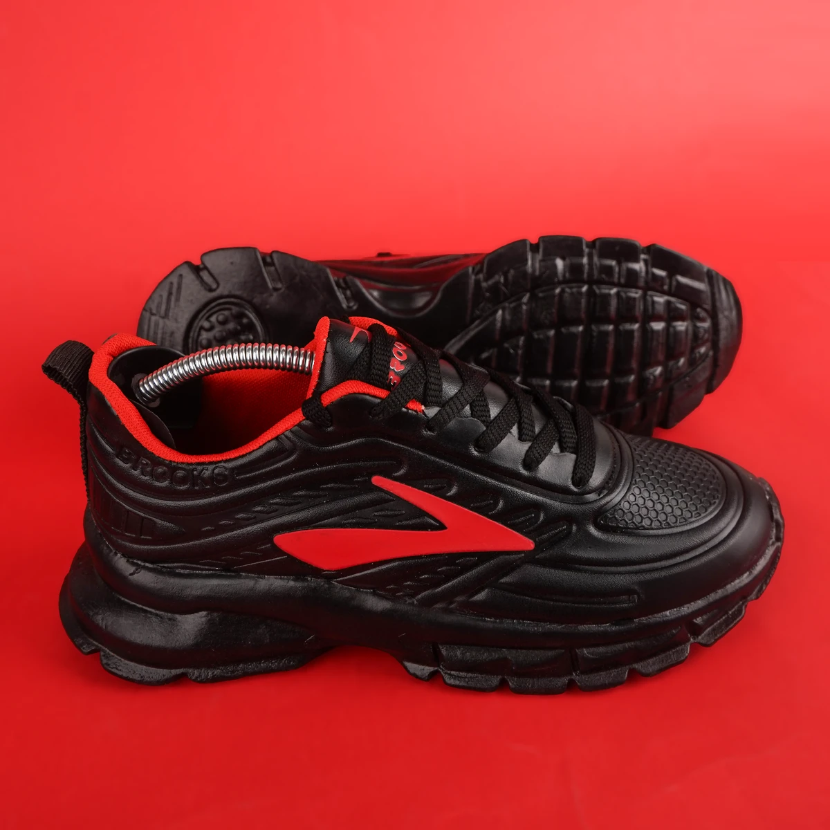 کفش ورزشی مردانه مشکی قرمز مدل Padman